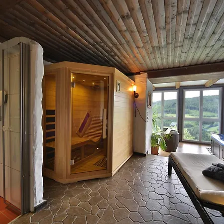 Moarhofer - Romantikhuette *