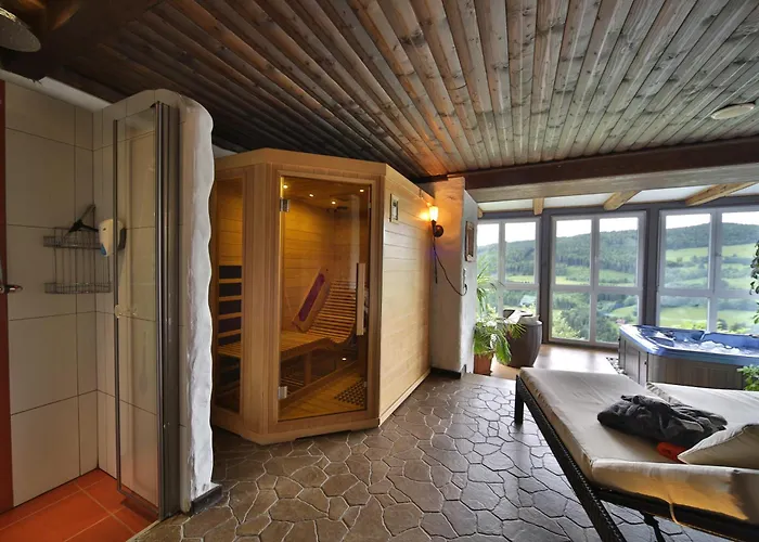 Moarhofer - Romantikhuette *